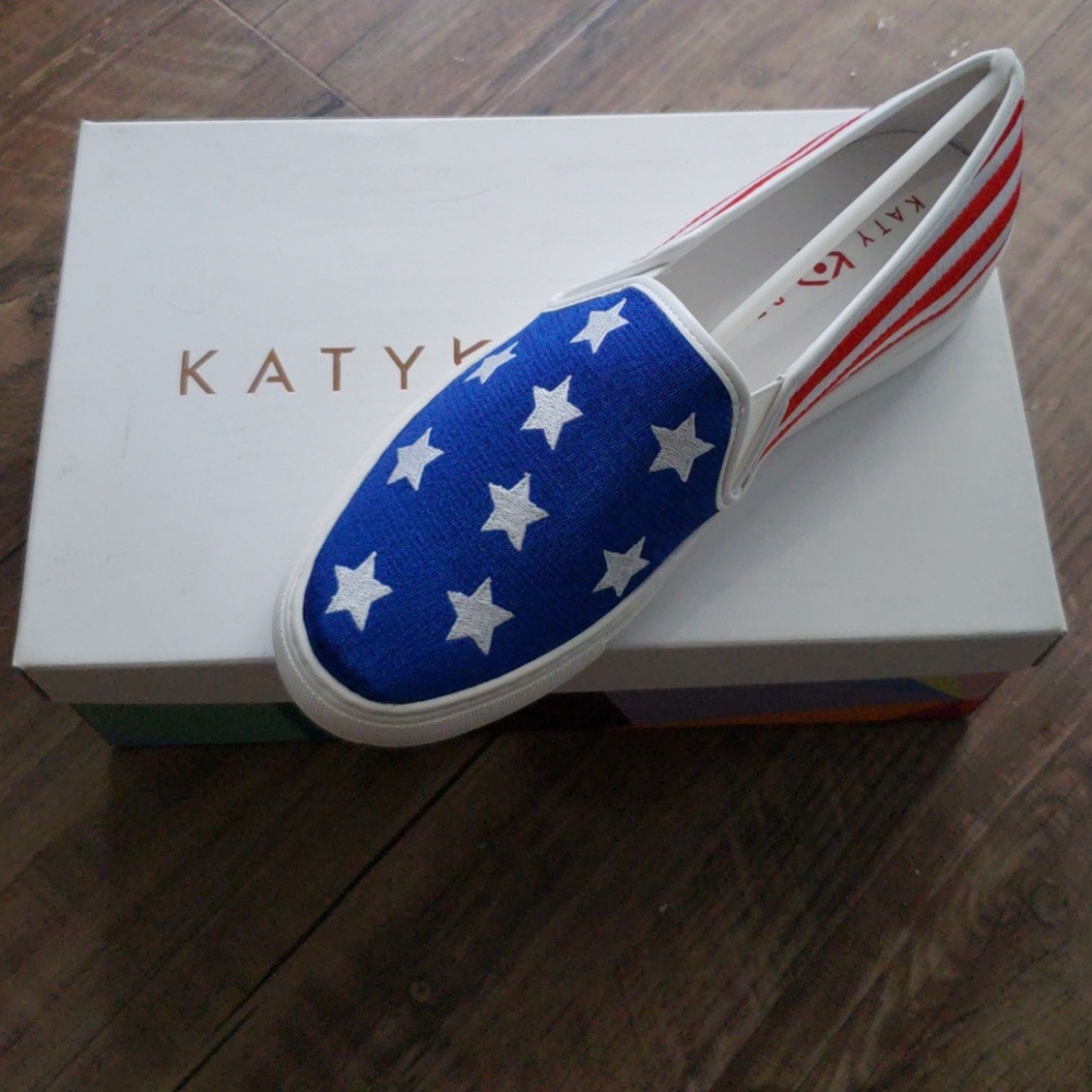 Katy Perry "The Michelle"